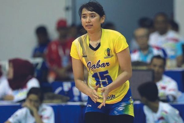Yolla Yuliana Adaptasi Posisi Baru di Bandung BJB - iMSPORT.TV