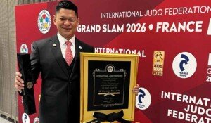 Ketua Umum NOC Indonesia Terima Black Belt dan Diamond Pin dari International Judo Federation