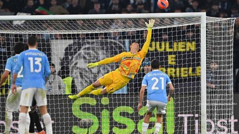 Pelatih Genoa Puji Kiper Timnas Indonesia Emil Audero