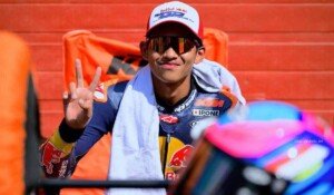 Berapa Siih Gaji Pembalap Muda Indonesia Veda Ega Pratama di Moto3