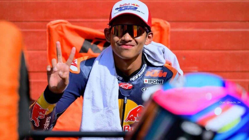 Berapa Siih Gaji Pembalap Muda Indonesia Veda Ega Pratama di Moto3