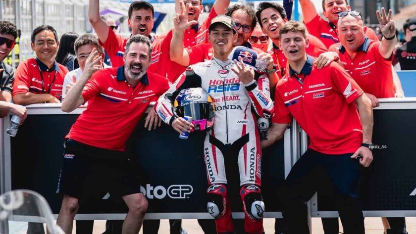 Ega Pratama Setelah Naik Podium Moto3 Brasil 2026, Kebanjiran Hadiah