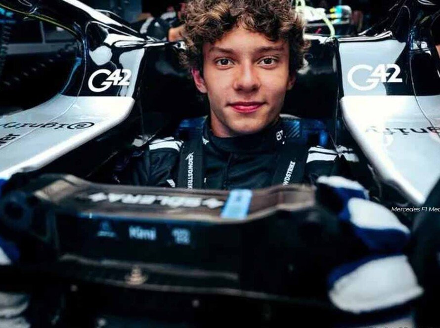 GP China 2026 Kimi Antonelli Juara