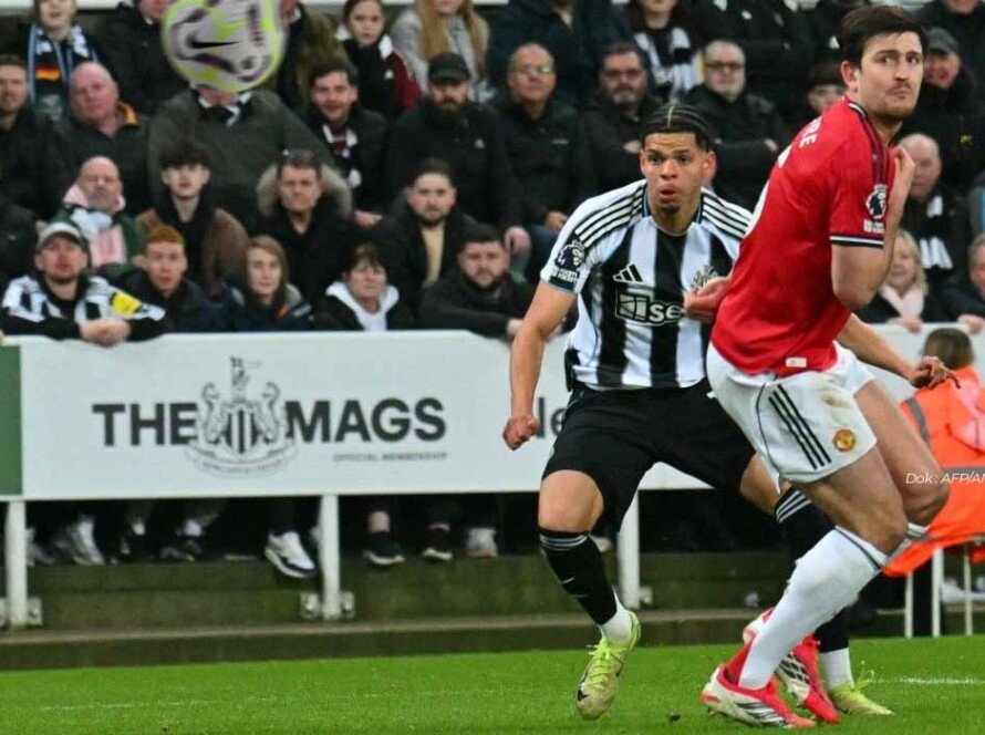 Manchester United Kalah di Waktu Yang Tepat