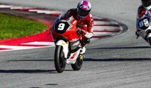 Veda Ega Pratama Bikin Pembalap Senior Moto3 Minder di Thailand