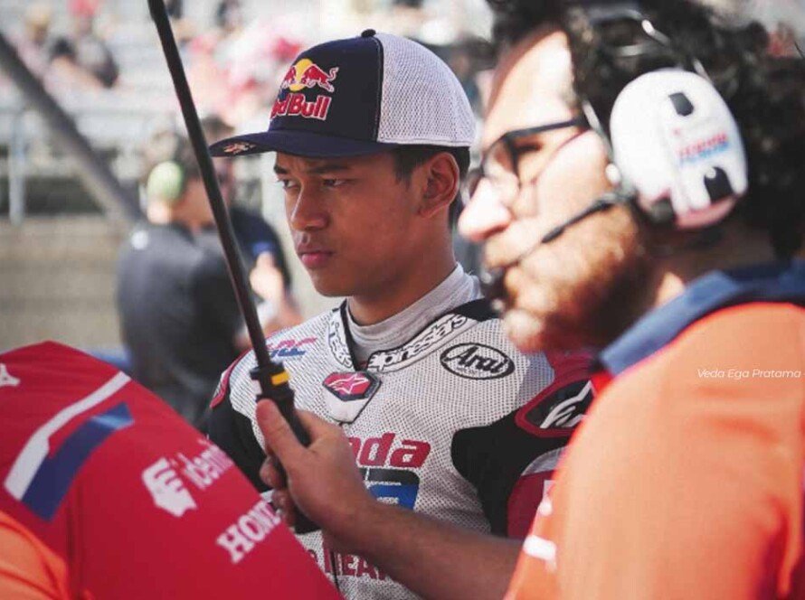Moto3 Veda Ega Pratama masuk 10 besar di FP2 - iMSPORT.TV