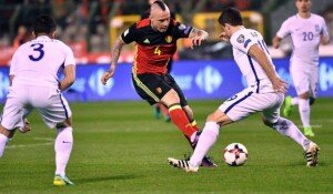 Radja Nainggolan Sesali Tak Pilih Timnas Indonesia