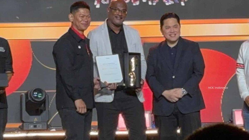 Dhaarma Raj Jadi WNI Usai Raih Penghargaan Pelatih Terbaik - iMSPORT.TV