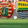 Ini Alasannya Kenapa Duel Persija vs Persib Dipindah