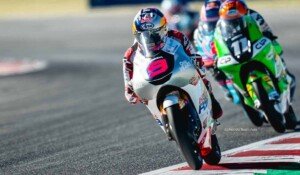 Jika Diadu Maximo Quiles dan Veda Ega Pratama di Moto3 2026, Speed Siapa Lebih Unggul?
