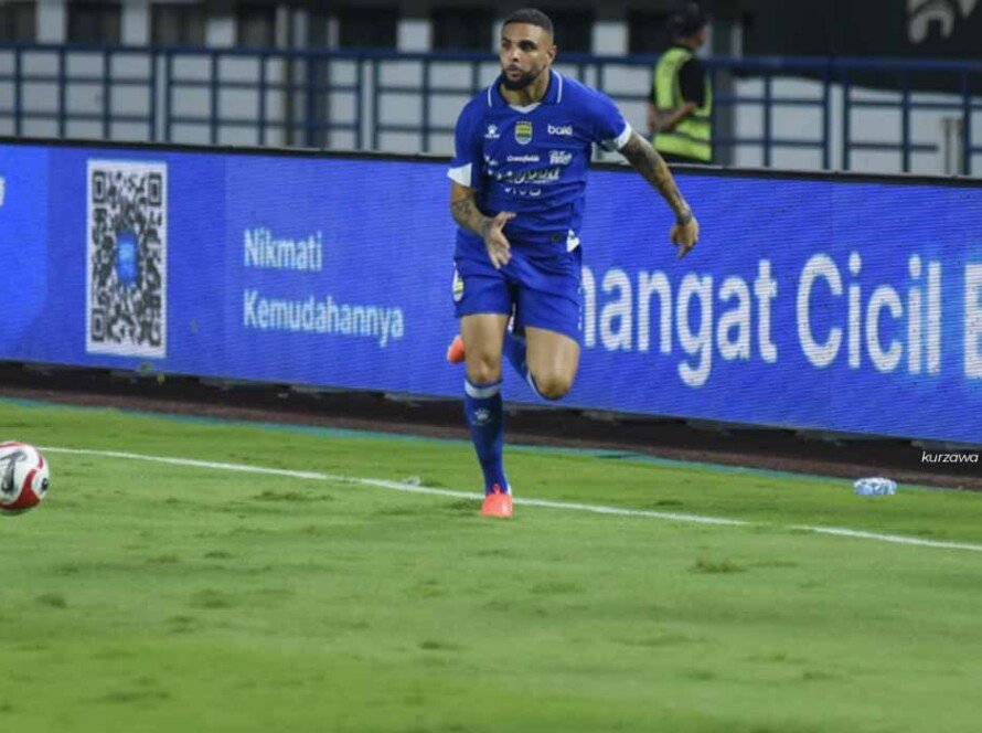 Mantan PSG, Dukung Marc Klok 'Persib' Tak Rasis - iMSPORT.TV