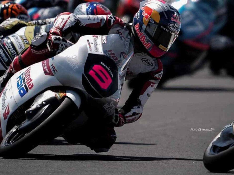 Moto3 Hungaria 2026 Veda Ega Pratama Sempat kena Sanksi - iMSPORT.TV