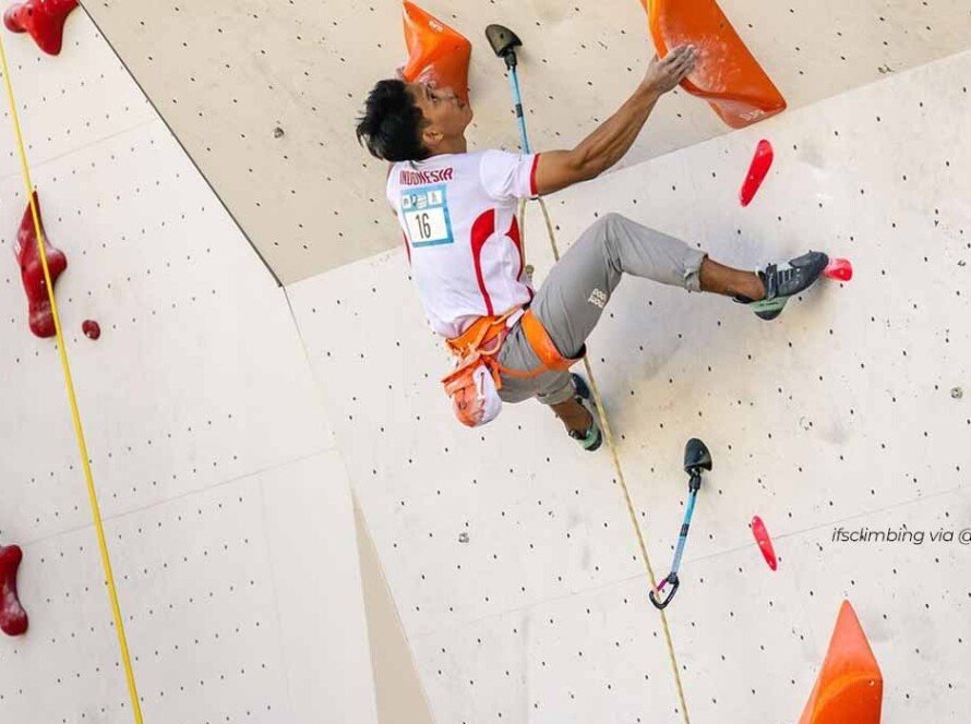 Ravianto masuk semifinal boulder World Climbing Series Innsbruck - IMSPORT.TV