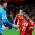 Tak Tertembus! Unai Simon Pecahkan Rekor Clean Sheet Terlama, Portugal Jadi Ujian Berikutnya