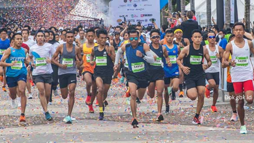 Ikut Komunitas Lari, Cara Baru Bangun Relasi