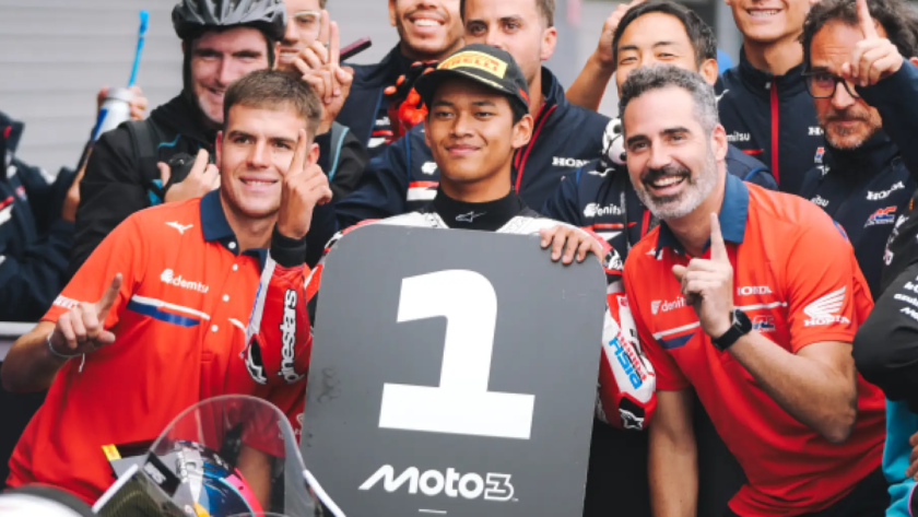 Veda Ega Pratama Cetak Sejarah, Rebut Pole Position Moto3 Australia 2026